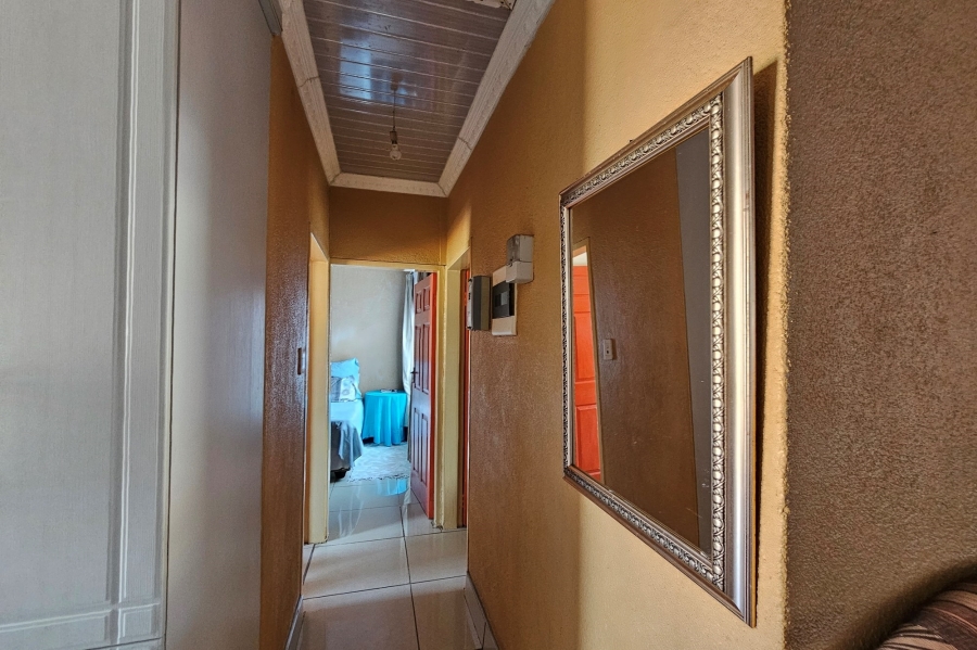 2 Bedroom Property for Sale in Tlhabane West North West